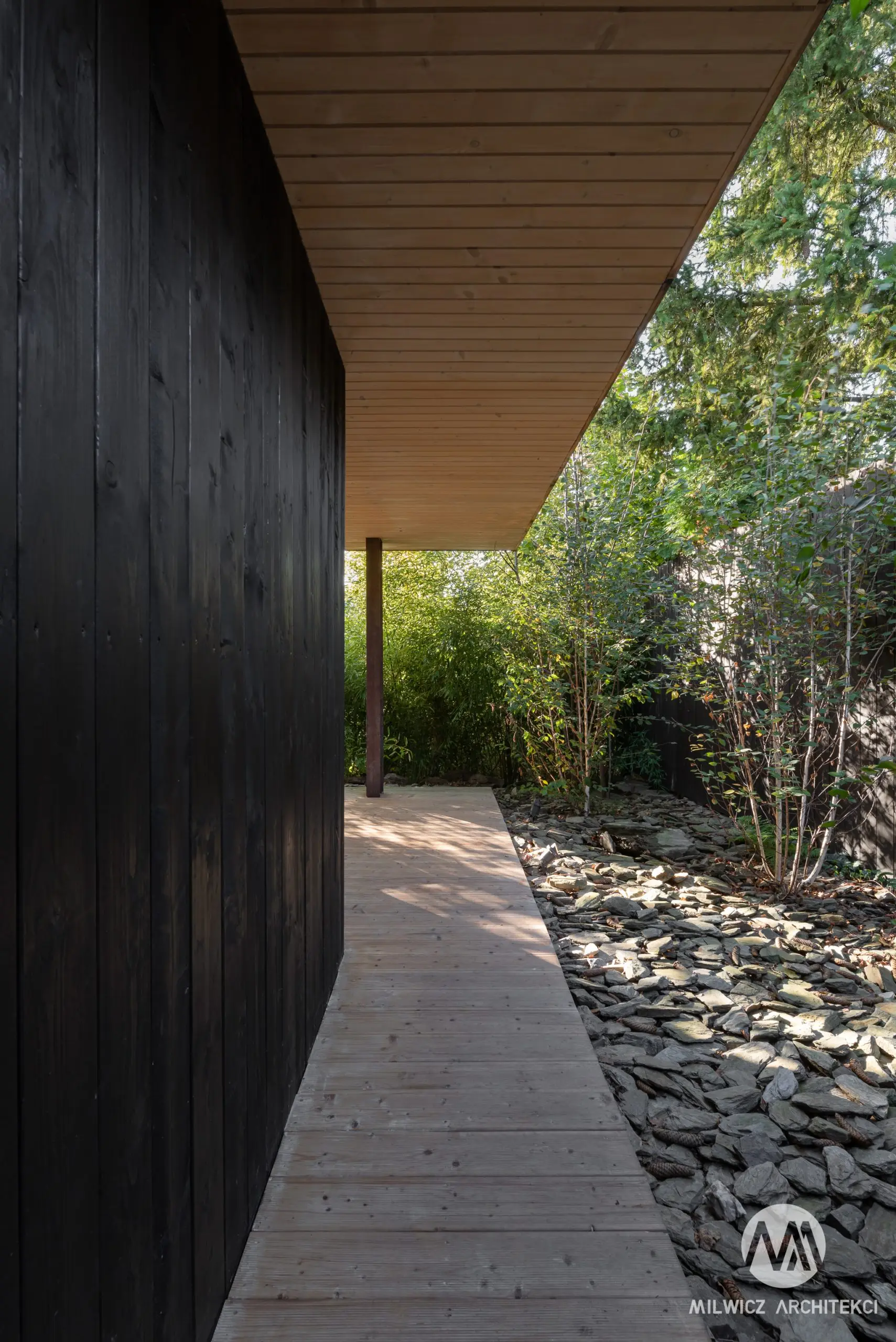 Milwicz architekci - projekty indywidualne - sauna - bok budynku