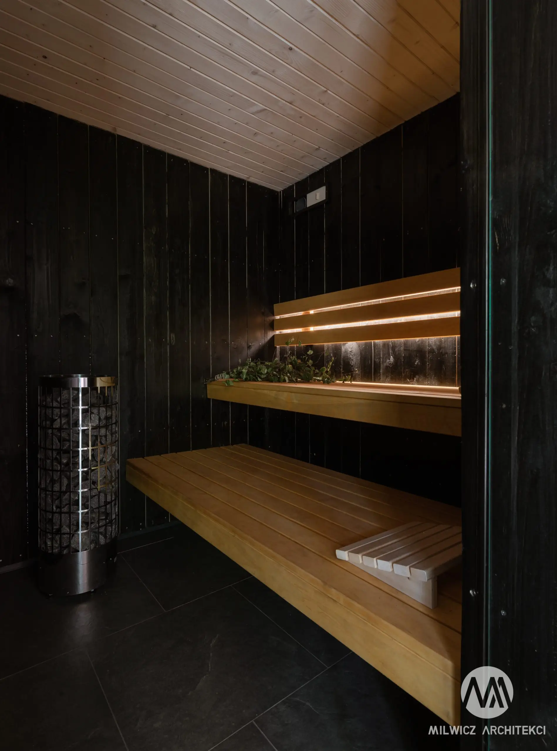 Milwicz architekci - projekty indywidualne - sauna - wnętrze pomieszczenia saunowego