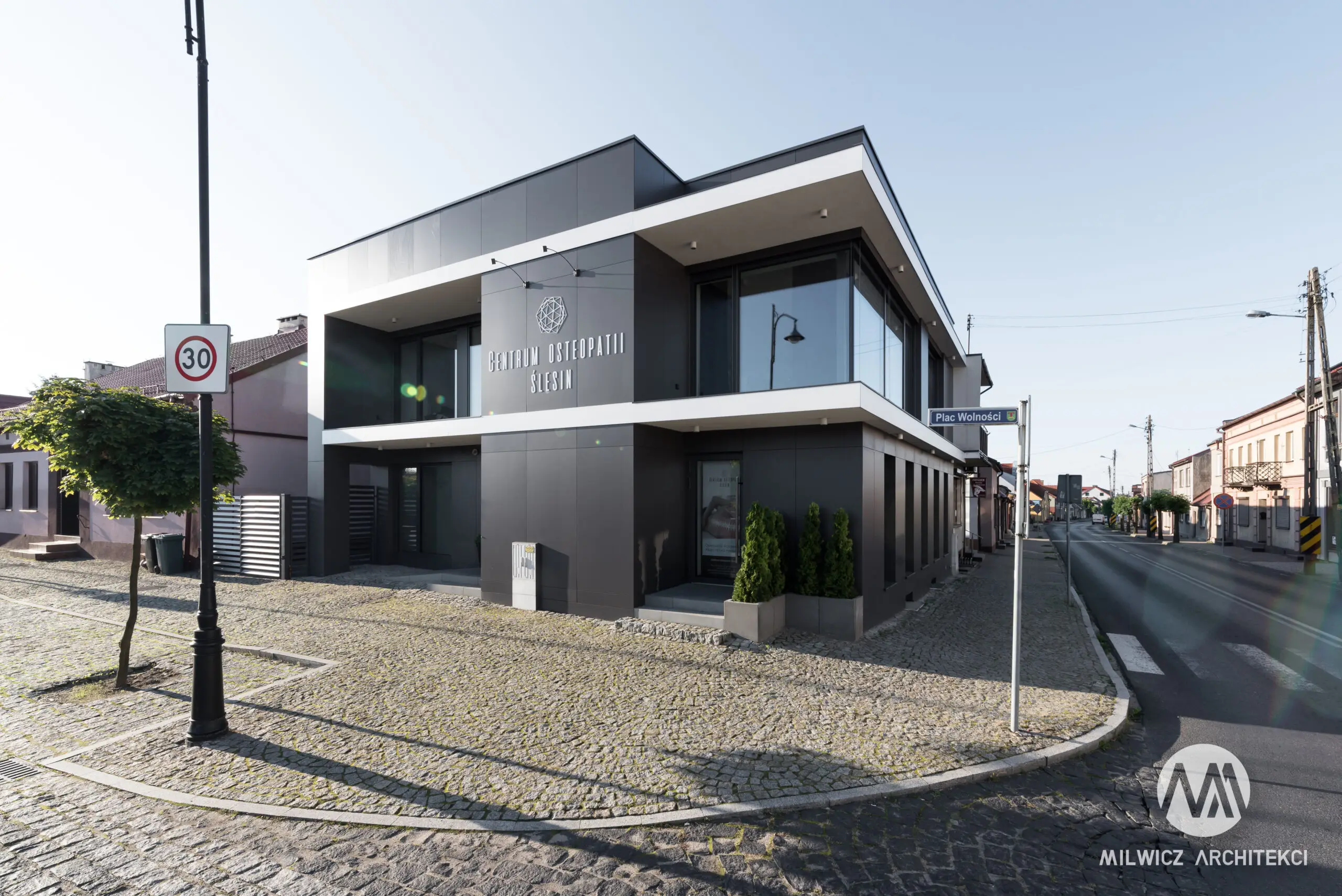 Milwicz architekci - projekty indywidualne - ślesin - realizacja - przebudowa 10