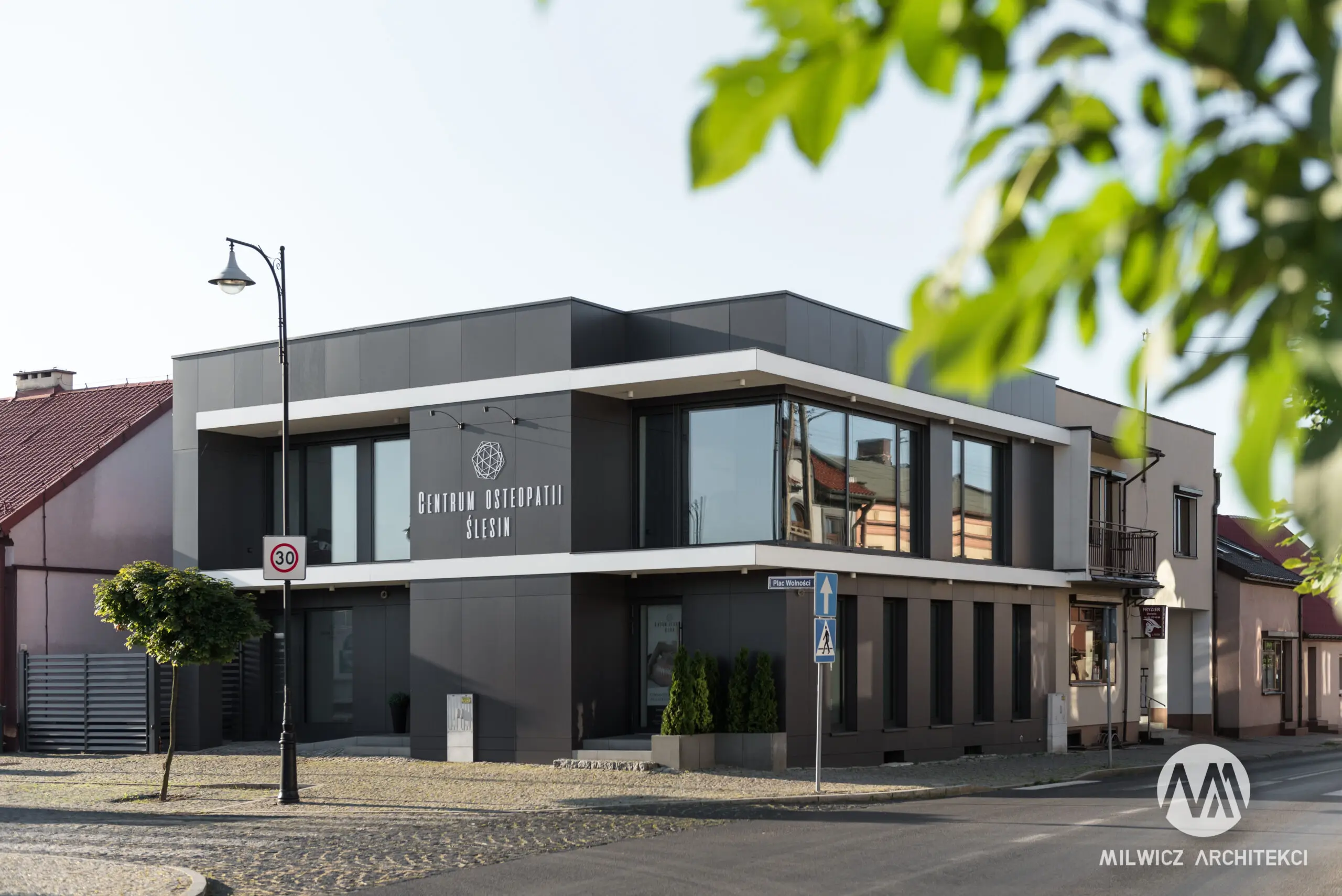 Milwicz architekci - projekty indywidualne - ślesin - realizacja - przebudowa 11