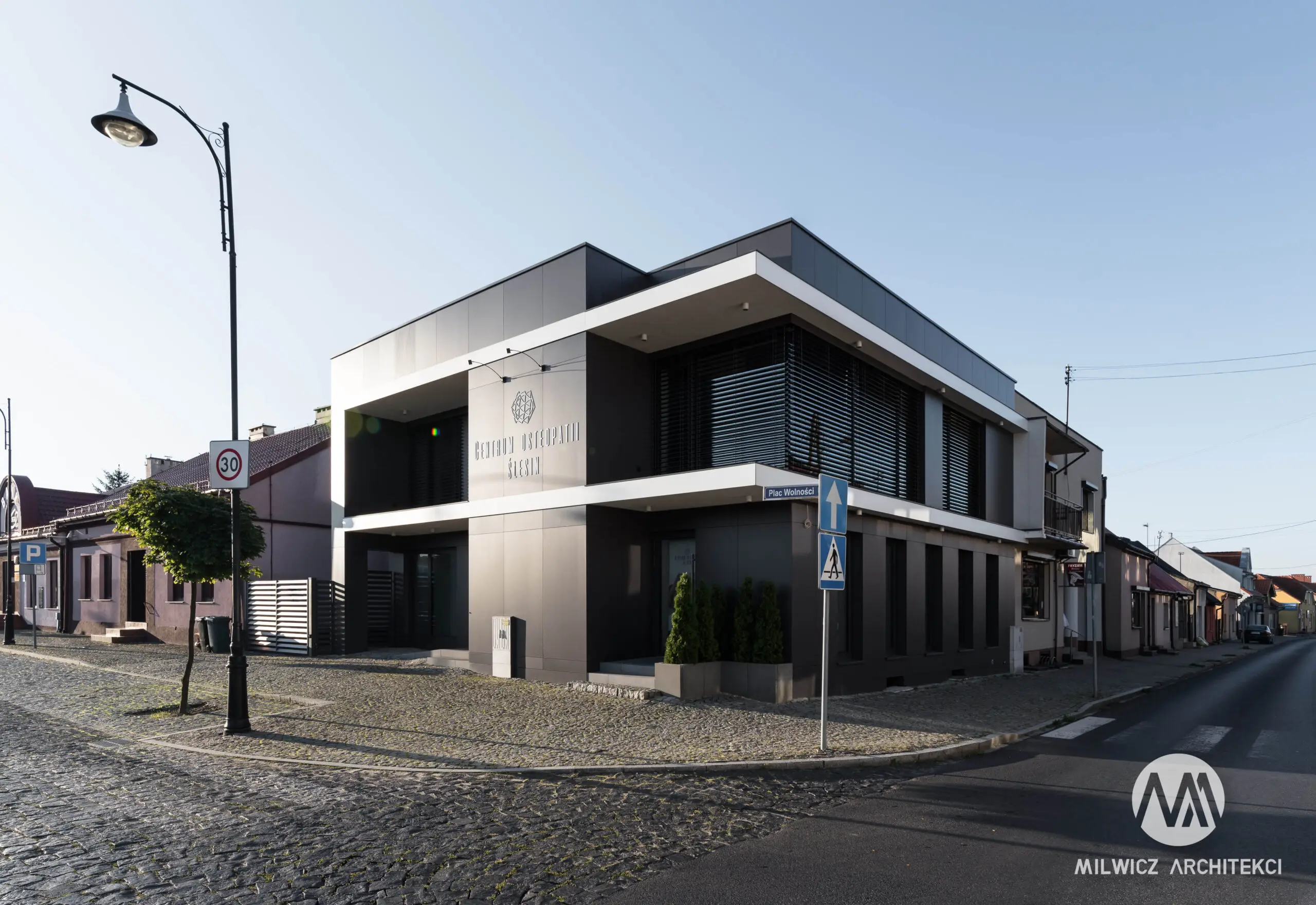 Milwicz architekci - projekty indywidualne - ślesin - realizacja - przebudowa 6